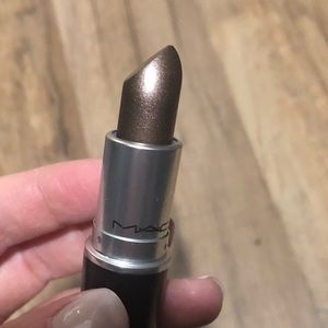 MAC VivaGlam Rihanna lipstick